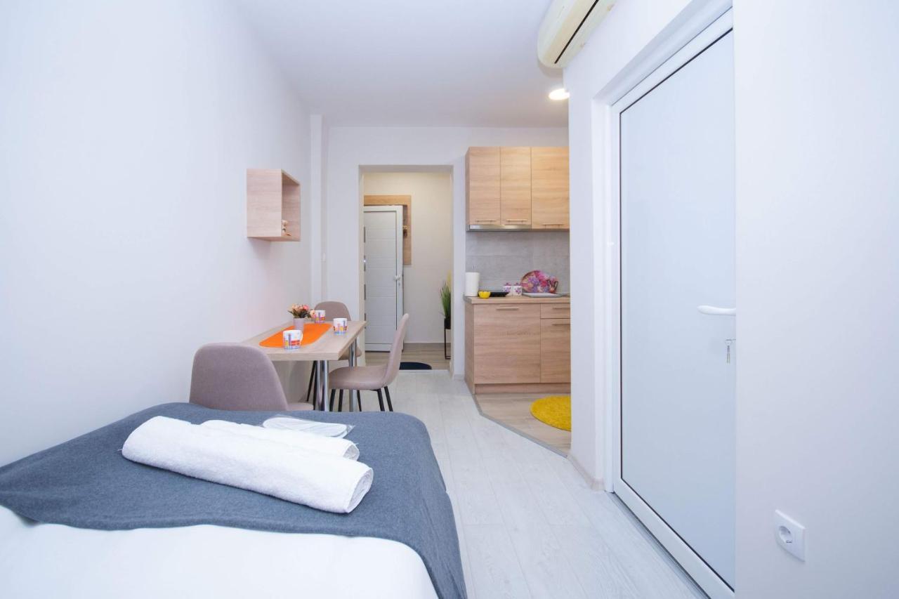 Hotel Cvetni Trg Belgrado Esterno foto